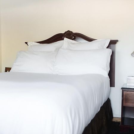 Cozy Mountain Motel Austin エクステリア 写真